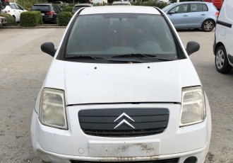 DEZMEMBREZ : CITROEN C2 AN 2008 1.4 HDI CULOARE ALBA 241229 KM