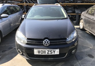 Dezmembrez :  Vw Golf 6 Combi An 2011 Motor 1.6 TDI Tip CAY - 234301 Km