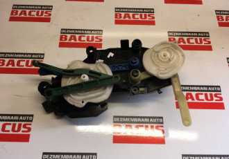 Actuator aeroterma Audi A4 B8 cod: k9749005