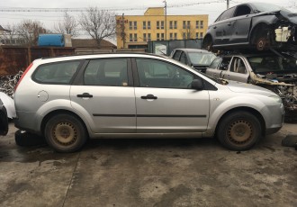 Aripa dreapta fata / Ford Focus 2 1.6 TDCI din 2006