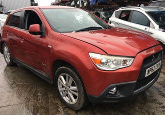 ARIPA DREAPTA FATA Mitsubishi ASX ; AN- 2012; 1.8 DIESEL; 160.000 km 