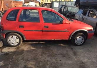 Aripa stanga fata Opel Corsa B 2000 hatchback