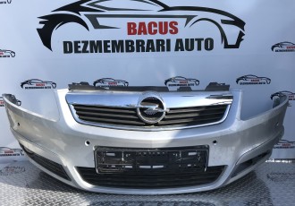 Bara Fata Cu Grile Opel Zafira B Cu Mic Defect