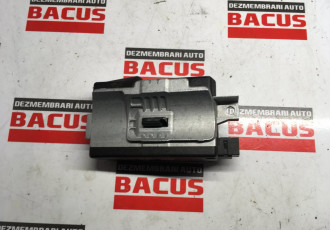 Blocator volan Audi A4 B8 cod: 8k0905852d