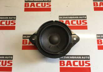 Boxa Audi A4 B8 cod: 8t0035416