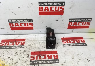 Buton airbag Audi A3 cod: 5p0919237b