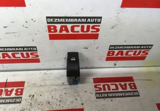 Buton Geam Dreapta Fata Dacia Duster Cod : 476809