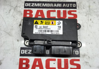 Calculator airbag Opel Insignia cod: 13575447