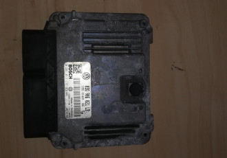 Calculator (ECU) pentru Skoda Octavia cod: 03G906021LB