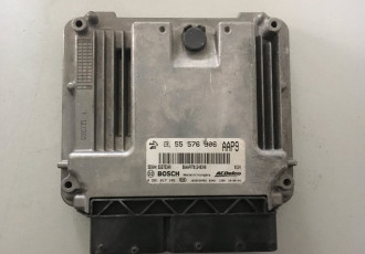 Calculator motor ECU cod piesa 55576906, 0281017105 Opel Insignia