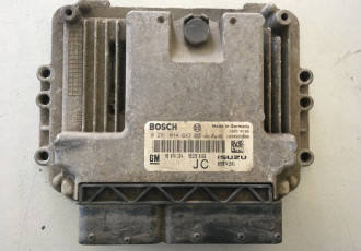 Calculator motor ECU pentru Opel astra H cod: 0281014643