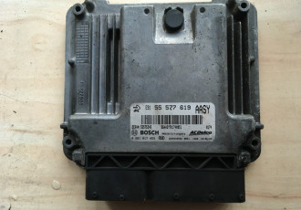 Calculator motor Opel Insignia, 2.0cdti, 55577619, 0281017453