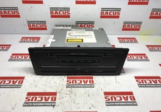 CD Player /  Magazie  Audi A5 Cod 8T2035110B