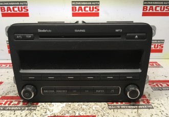 CD Player Skoda Fabia 2 cod: 5j0035161d