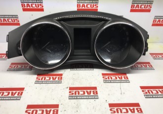 Ceasuri Bord  Skoda Superb 2 UK Cod 3T2920941M