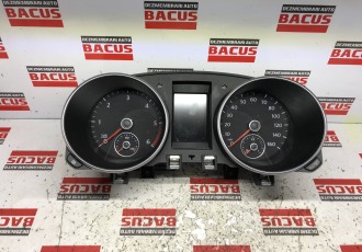 Ceasuri Bord Vw Golf 6 Motor 1.6 TDI Cod : 5K0920971A