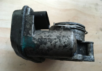 Clapeta acceleratrie vw golf 5 motor 2.0 03G128063B