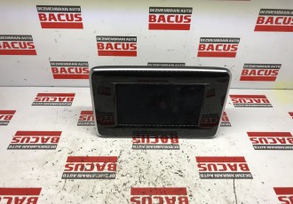 Display Navigatie / Media Mercedes A-class W176 2014 Cod: A2469001206