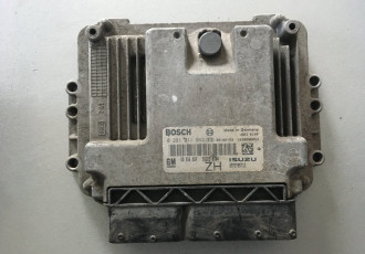 ECU Calculator motor Opel Astra H 1.7CDTI 0281011943 EDC16C9