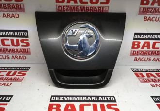 Emblema Opel Astra J cod: 13271374