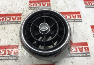 Grila Ventilatie Aer Bord Audi A1 Cod: 8X2820951