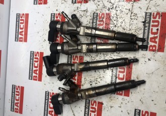 Injector 1.5 Dci cod 8201100113 