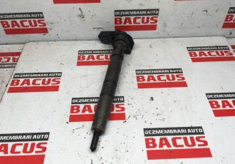 Injector Audi A4 B8 cod: 03l130277