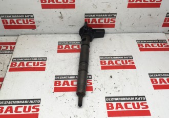 Injector Audi A4 B8 cod: 03l130277