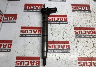 Injector Audi A4 B8 / Q5 / Vw Passat / Skoda / Seat 2.0 TDI Cod : 03L130277