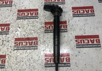 Injector Audi A4 B8 / Volkswagen Golf 6 2.0 TDI Cod : 03L130277