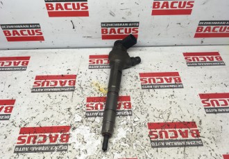 Injector Audi A4 B8 / Vw Golf 6 / Skoda / Seat 2.0 Tdi COD 0445110369 - 03L130277J