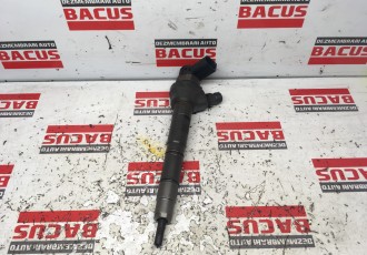 Injector Audi A4 B8 / Vw Golf 6 / Skoda / Seat 2.0 Tdi COD 0445110369 - 03L130277J