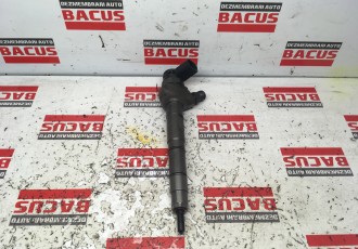 Injector Audi A4 B8 / Vw Golf 6 / Skoda / Seat 2.0 Tdi COD 0445110369 - 03L130277J