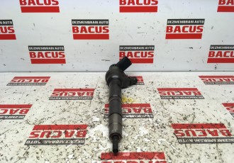  	INJECTOR BOSCH AUDI / VW / SKODA / SEAT 2.0 TDI COD- 0445110369 SI 03L130277J