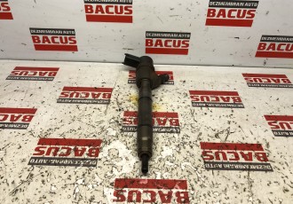 INJECTOR KIA 1.7 DIESEL COD: 338002A800