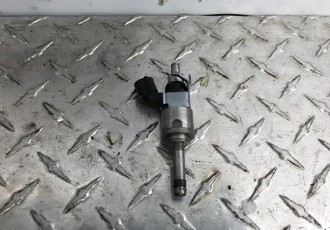 Injector Mazda CX-30 2.0 Benzina Hybrid An 2022 Cod PE2713250