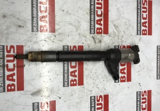 Injector Opel Astra K cod: 55578075