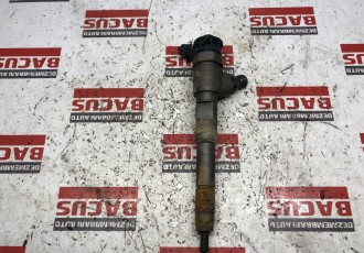 Injector Renault Clio 4 / Dacia Sandero 2 / Duster / Logan 2 1.5 DCI Cod 0445110652 	