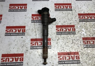 Injector Renault Clio 4 / Dacia Sandero 2 / Duster / Logan 2 1.5 DCI Cod : 0445110652