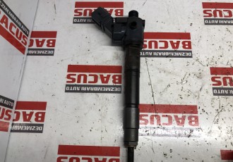 Injector Volvo V40 D4 / S60 / XC40 An 2019 Euro 6 2.0 Diesel Cod : 31452115