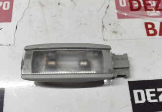 Lampa plafon VW Passat B7 cod: 1k0947109