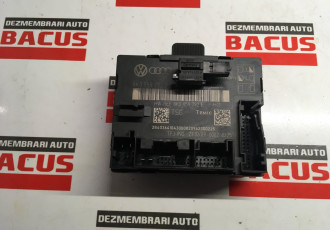 Modul usa dreapta fata Audi A4 B8 cod: 8k0959792j