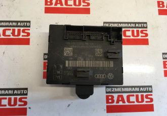 Modul usa dreapta spate Audi A4 B8 cod: 8t0959795h