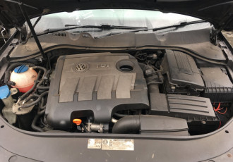 Motor fara accesorii VW Passat B7 1.6 TDI cod: CAY