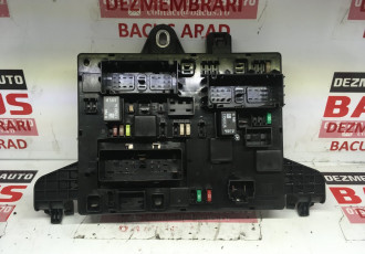 Panou sigurante baterie Opel Astra J cod: 365927271