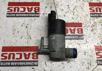 Pompa Lichid Parbriz Nissan Qashqai / Juke / Navara Cod : A9641553880