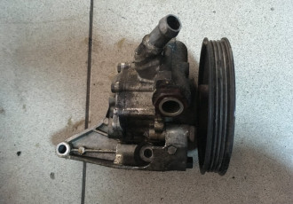 Pompa servo BMW E90 318d cod-7692974646