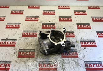 Pompa Vacuum Audi A4 / A5 1.8 TFSI Motor CDHB Cod: 06J145100 