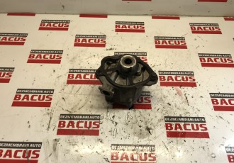 Pompa Vacuum Mercedes C Class W 204. 2.2 Cdi An 2010 COD A6512300165