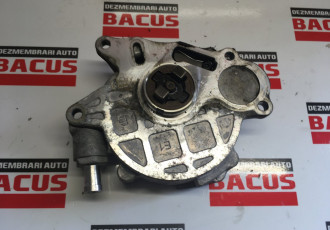 Pompa vacuum VW Golf 6 cod: 03l145100